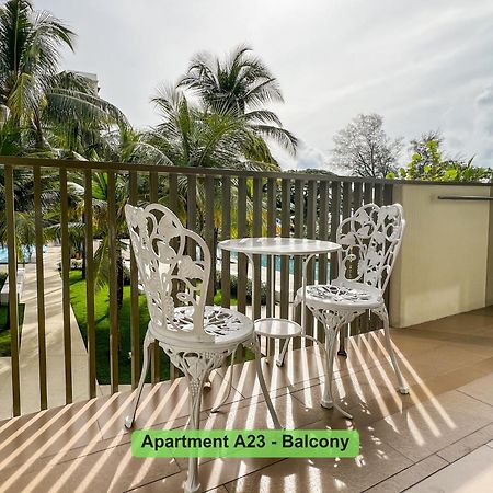 Appartamento By The Sea- Pool And Sea View Batu Ferringhi Esterno foto