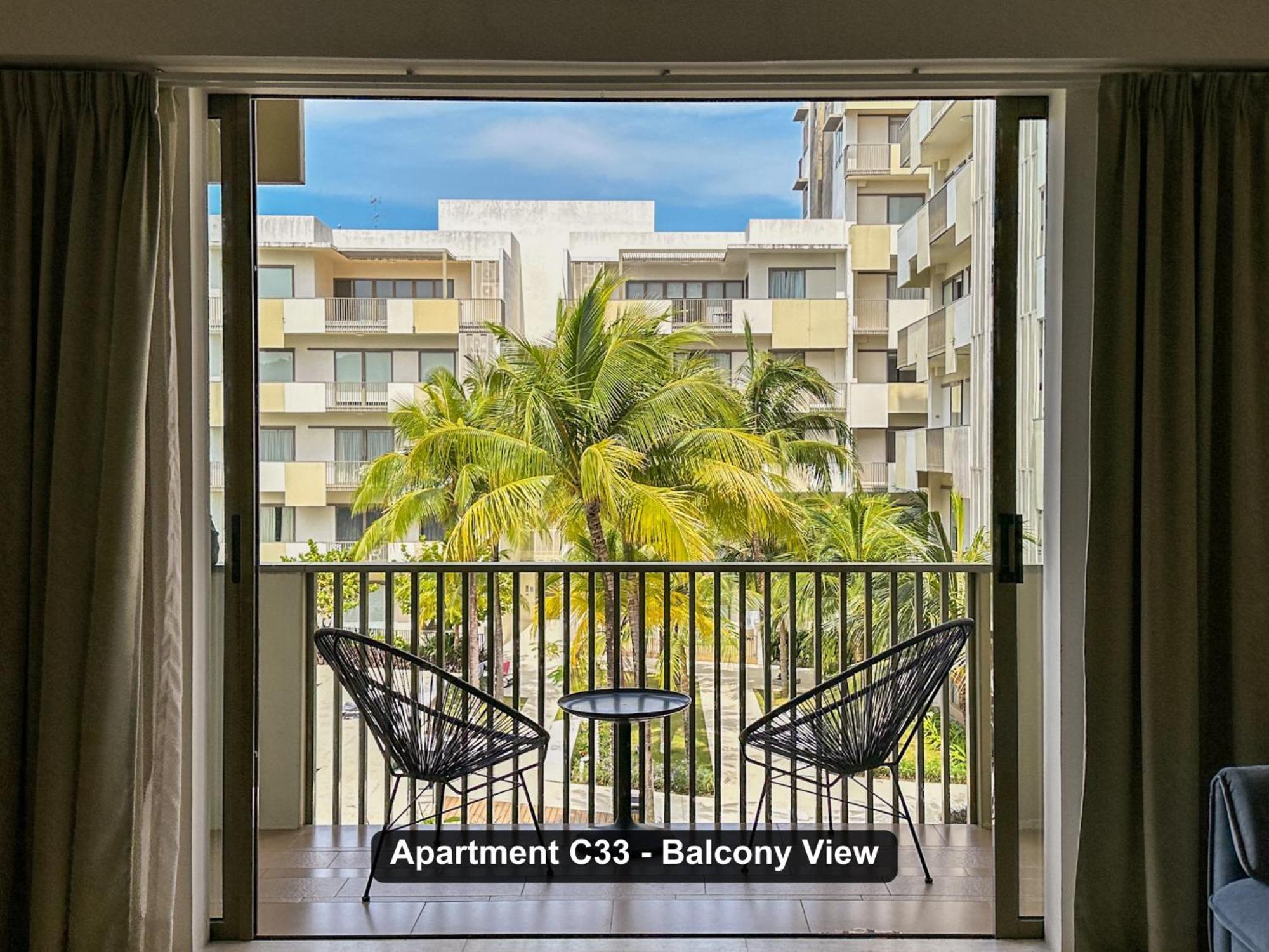 Appartamento By The Sea- Pool And Sea View Batu Ferringhi Esterno foto