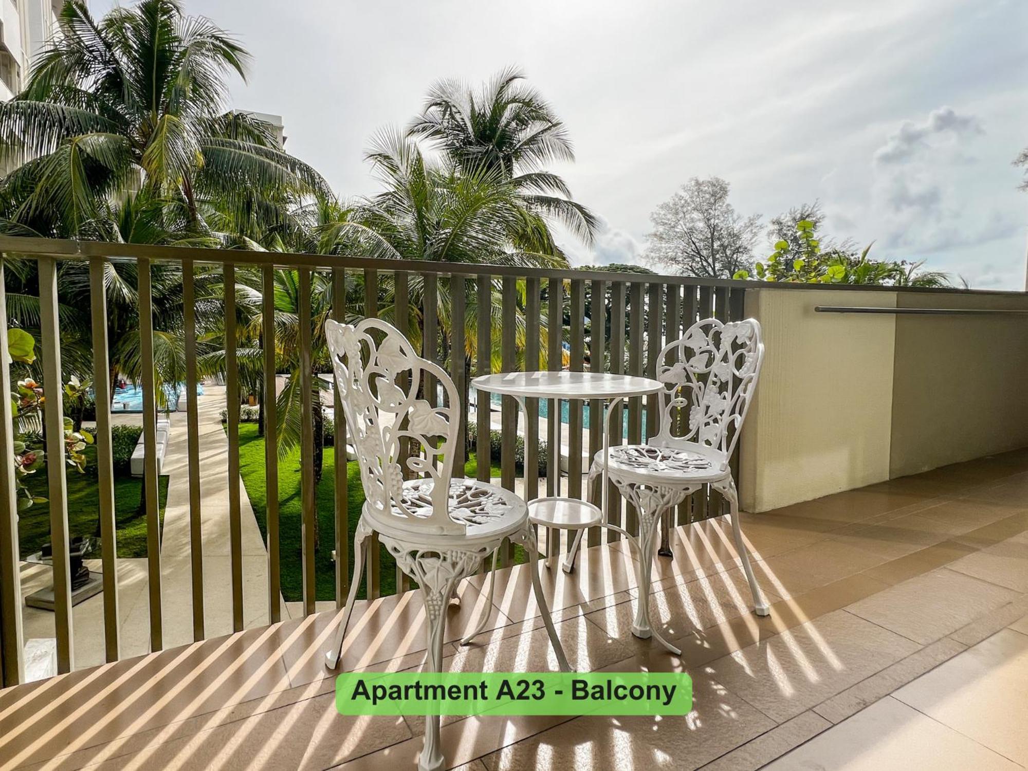 Appartamento By The Sea- Pool And Sea View Batu Ferringhi Esterno foto